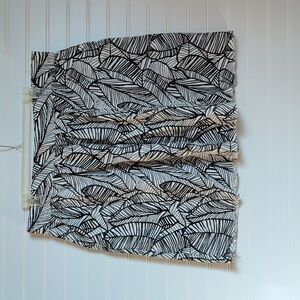 LOFT Outlet Black & White Lead print skirt